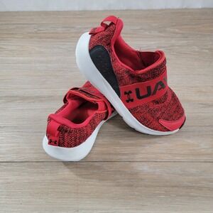 Under Armour Kids Red Knit Slip On Athletic Shoes Size 5Y